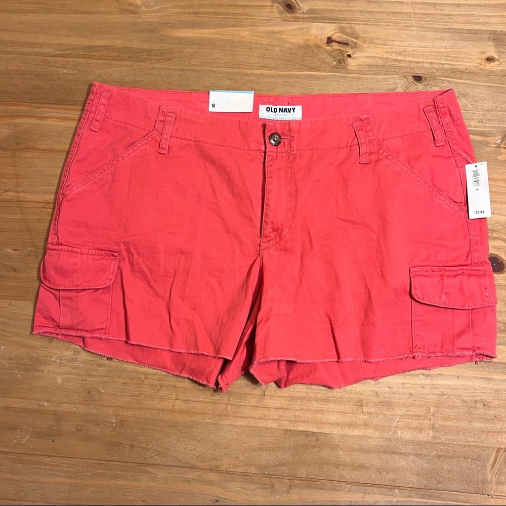 OLD NAVY SHORTS - NEW WITH TAGS
